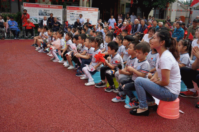 1570501424.gif 1.gif