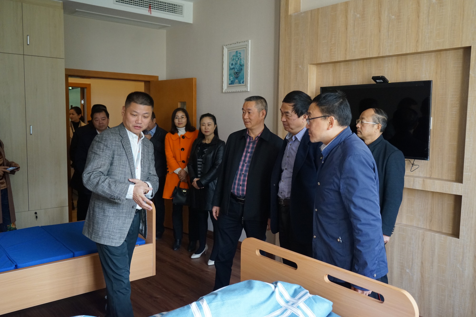 1574042708.jpg DSC03174.JPG